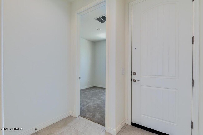 Foto del edificio - 1674 N Hester Trail