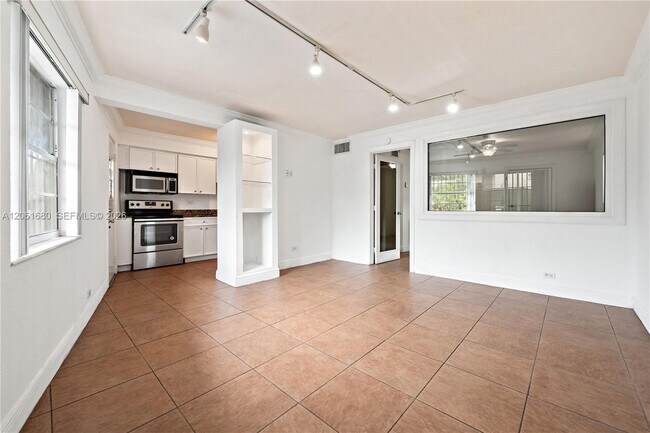Foto del edificio - 1610 NW N River Dr