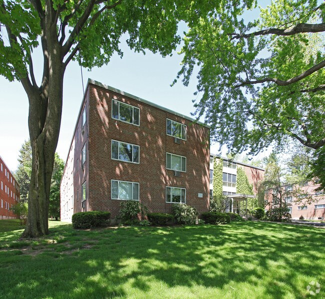 Southwick Apartments West Hartford, CT