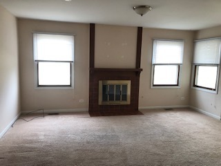 Building Photo - 921 Daniels Ct