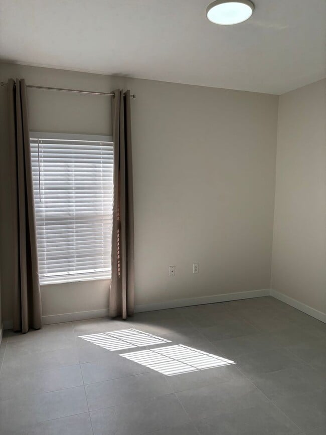 Building Photo - A MUST SEE THREE BEDROOM DUPLEX