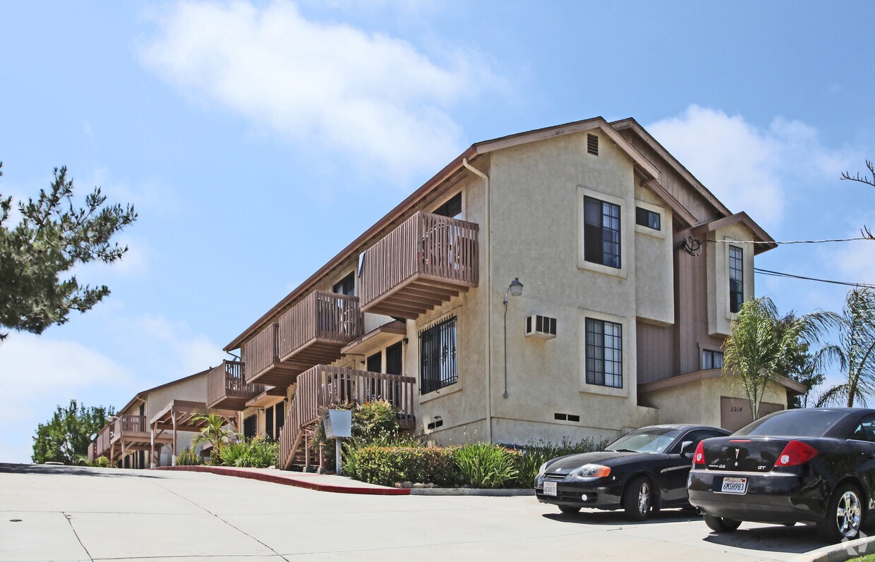3208-3214 Massachusetts Ave, Lemon Grove, CA 91945 - 3208-3214 - 1805 Massachusetts Avenue Lemon Grove Ca