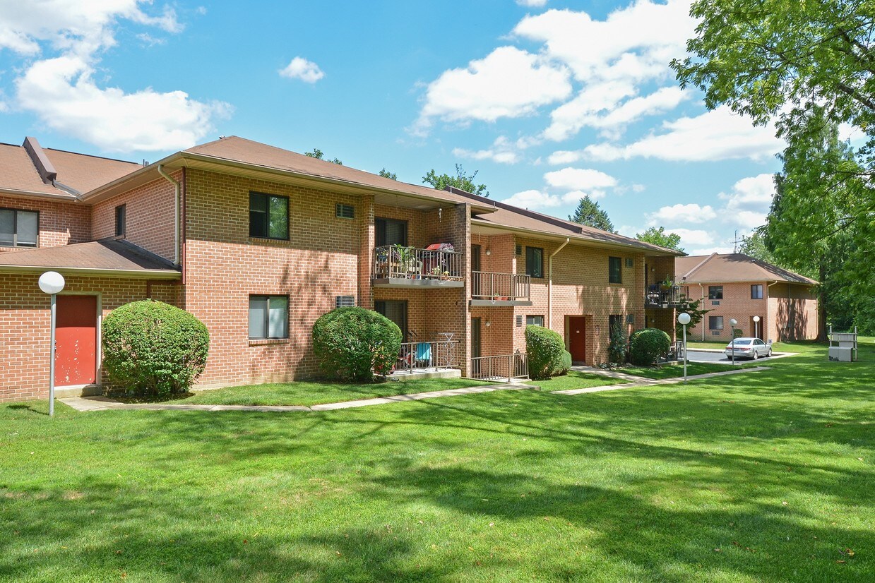 218A Apple Dr, Exton, PA 19341