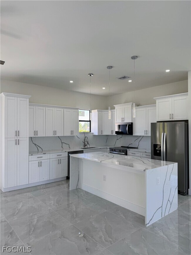 Foto del edificio - 735 Worth Ave S