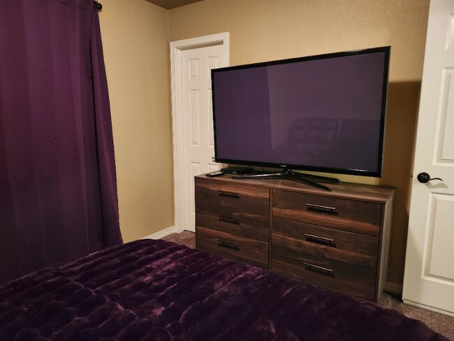 Building Photo - 2349 Spring Blossom Dr