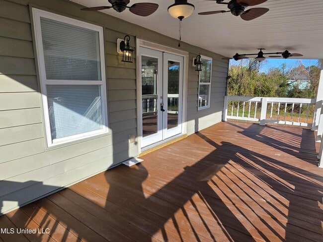 Foto del edificio - 412 Robert St