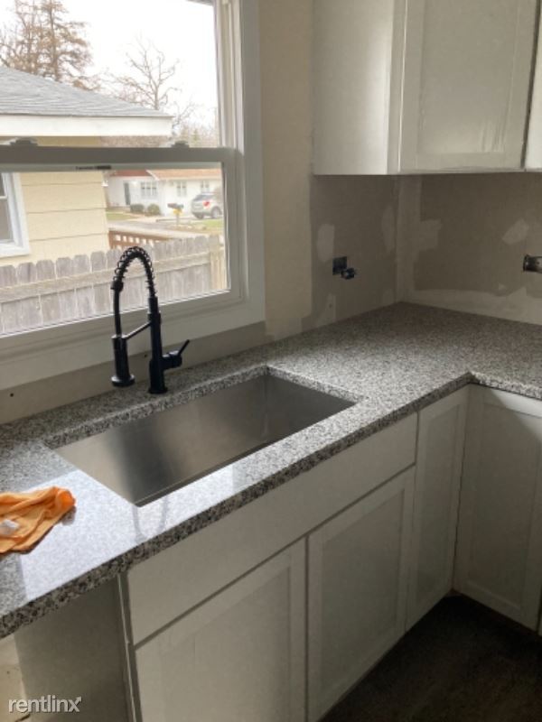 Foto del edificio - 4 br, 2 bath House - 33660 N Oakland Dr