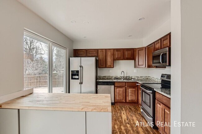 Foto del edificio - 1305 Wynkoop Dr