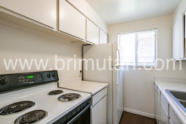 Foto del edificio - 1418-1426-1426 S 1100 E