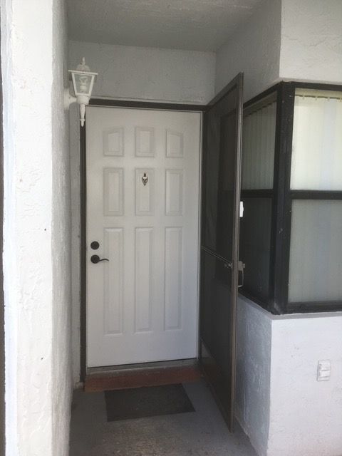 Foto del edificio - 1703 San Remo Cir