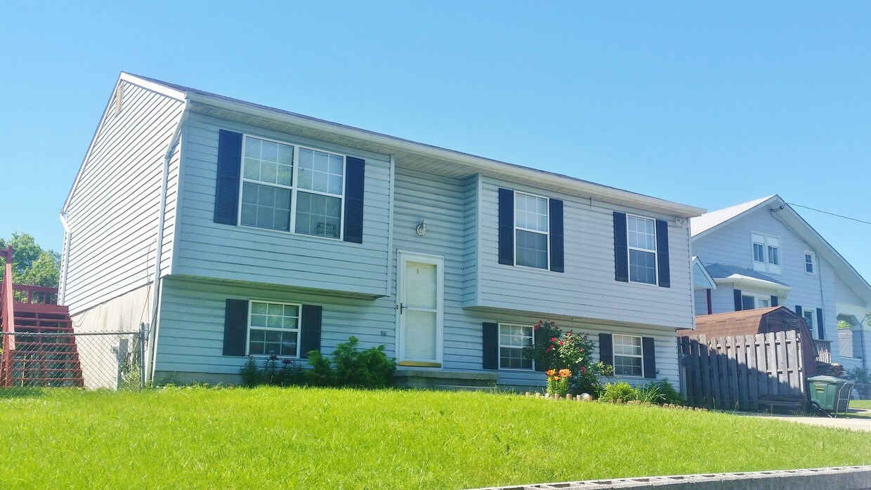 4005 Cross St, Halethorpe, MD 21227 House Rental in Halethorpe, MD