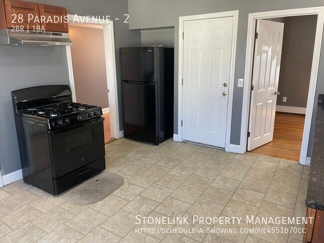 Building Photo - 28 Paradis Avenue