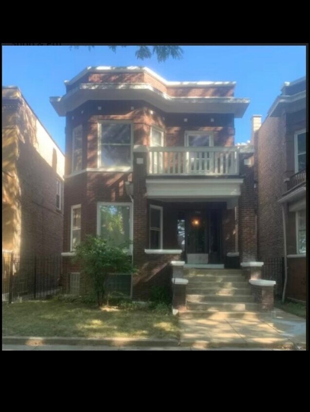 Primary Photo - 4734 W Gladys Ave