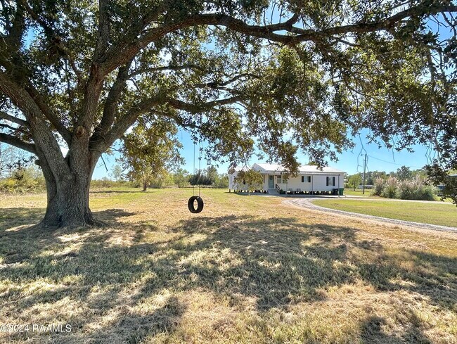 Foto del edificio - 2391 La Hwy 700