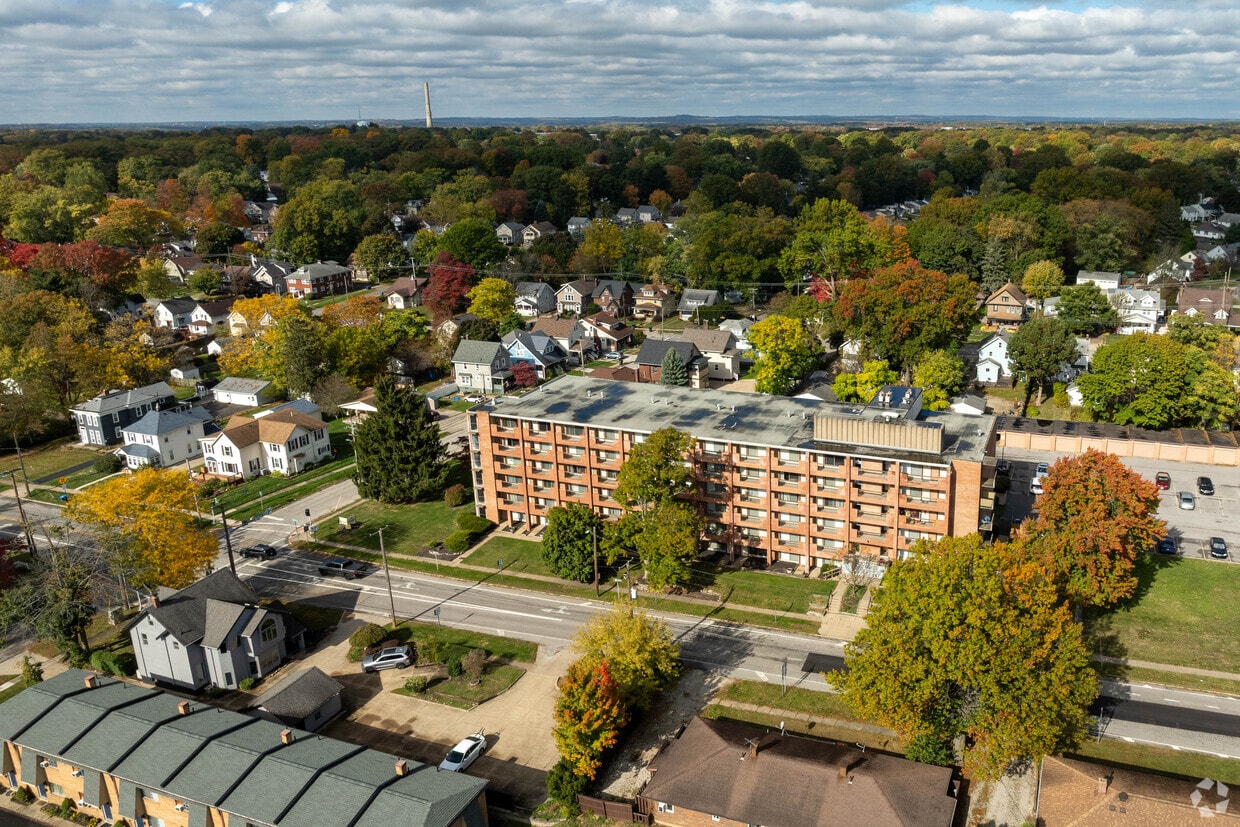 Primary Photo - The Apartments on Second Street