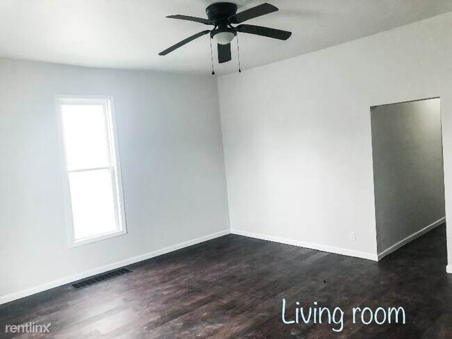 Building Photo - 2 br, 1 bath Apartment - 709 S. 9th St.