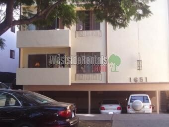 Foto principal - 1651 Camden Ave