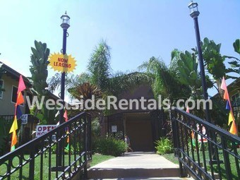Primary Photo - 332 5th Ave