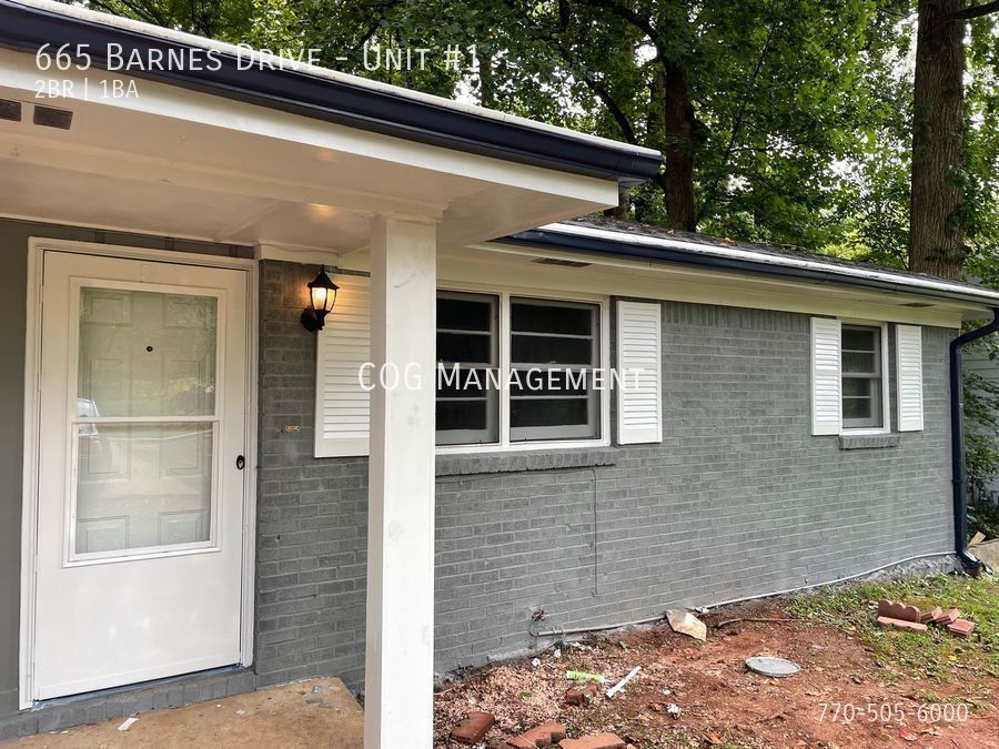 665 Barnes Dr Unit 1, Mableton, GA 30126 Room for Rent in Mableton