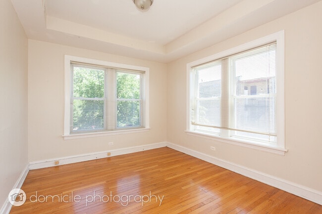 Foto del edificio - 2141 W Arthur Ave