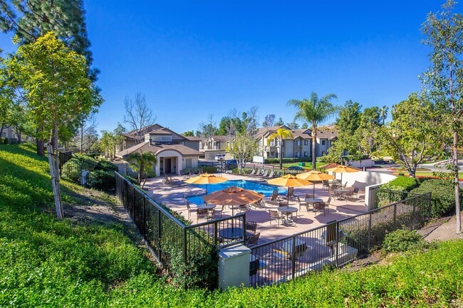 Building Photo - Westridge Apartment Homes