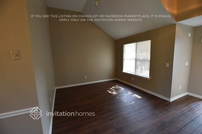 Foto del edificio - 85 Hazelhurst Dr