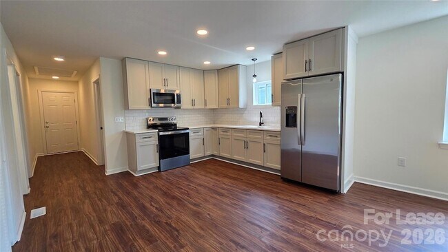 Foto del edificio - 151 Swink St SW