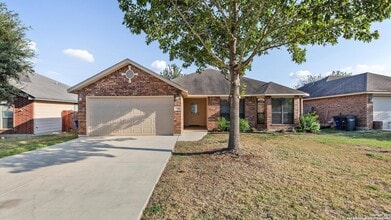 Building Photo - 1123 Blazewood Dr
