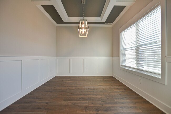 Foto del edificio - Pet Friendly Four Bedroom!