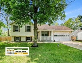 Building Photo - 52401 Hollyhock Rd