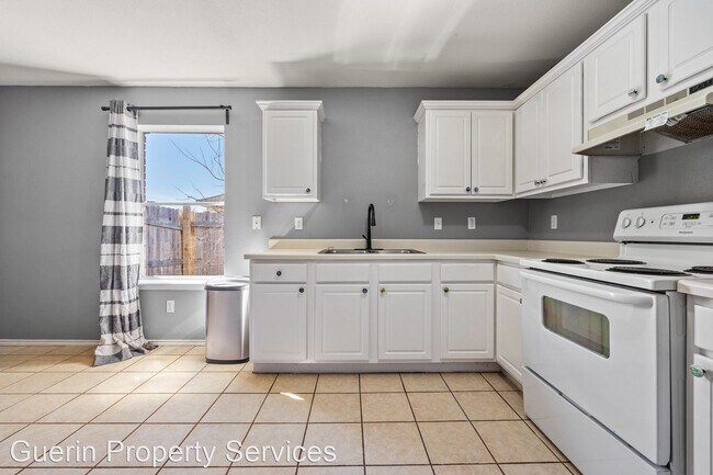 Foto del edificio - 3 br, 2 bath House - 9226 Emerald Port Drive
