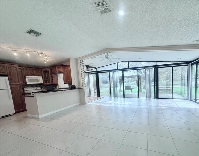 Building Photo - 22303 Misty Woods Way