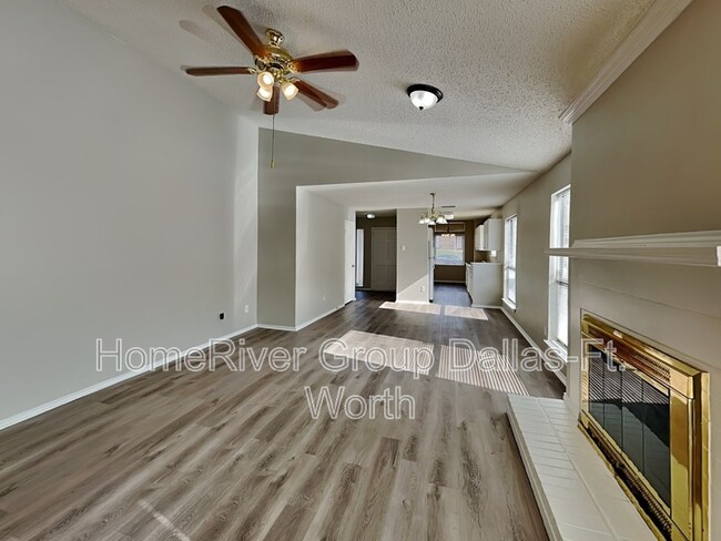 Building Photo - 1725 Lemonwood Cir