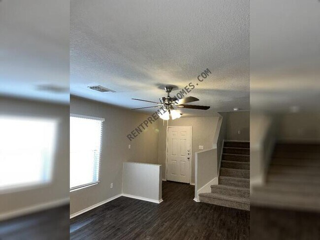 Foto del edificio - 2938 Butterfly Palm