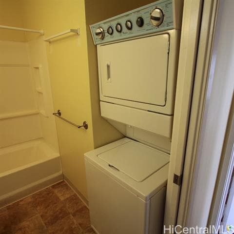 Building Photo - 91-243-243 Hanapouli Cir