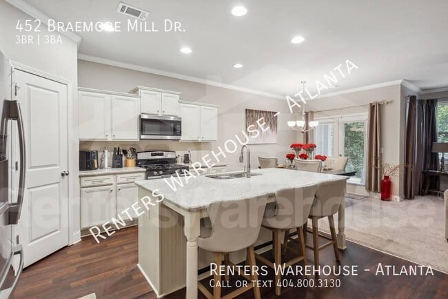 Building Photo - &quot;Amberly Mill Living at Its Finest: S...
