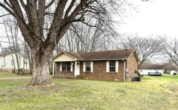 Building Photo - 202 Golden Pond Ave