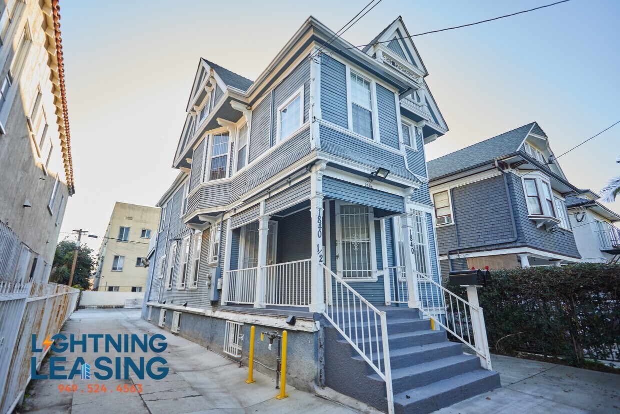 Foto principal - 1842 11th Pl