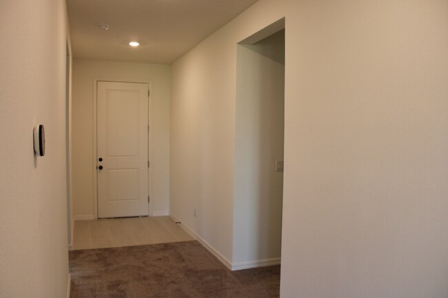 Building Photo - 7327 34th Ct E