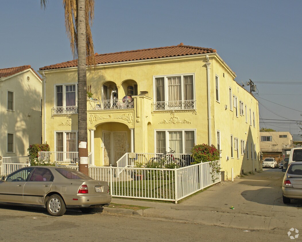 Primary Photo - 1406 2nd Ave