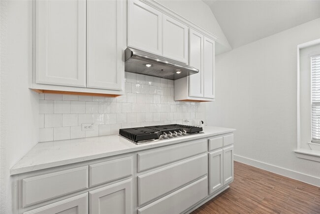 Building Photo - 18402 Mesquite Flts Trl