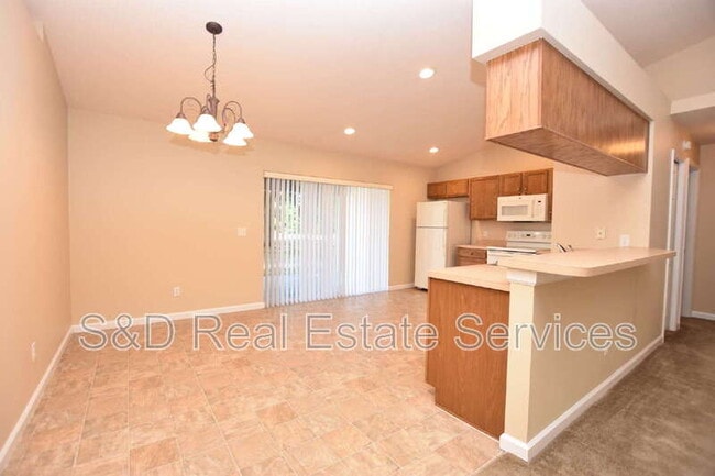 Building Photo - 7109 Evergreen Loop