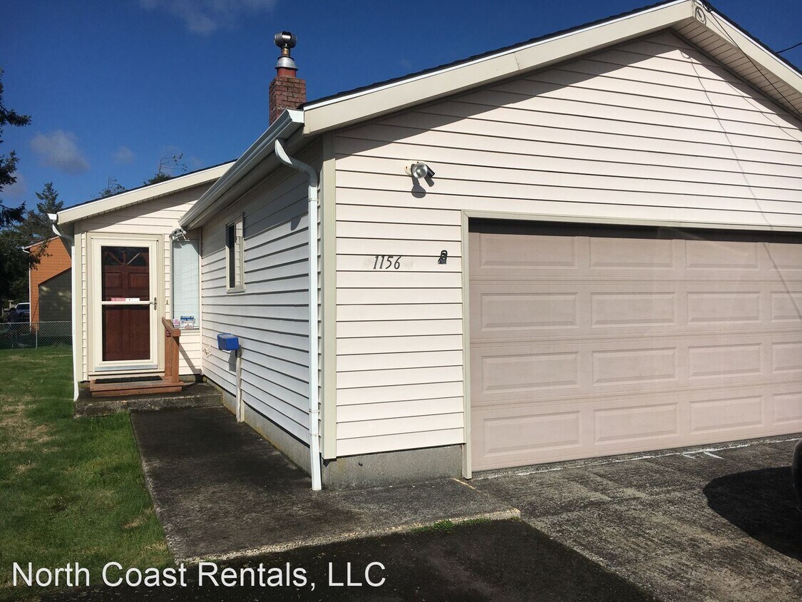 Foto principal - 3 br, 2 bath House - 1156 Ave, E