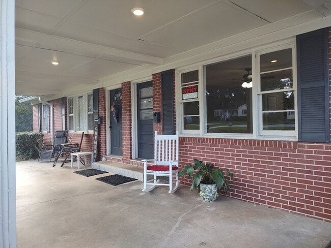 Building Photo - 151 Highway 123