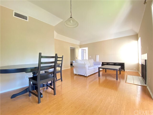 Building Photo - 22794 Lakeway Dr