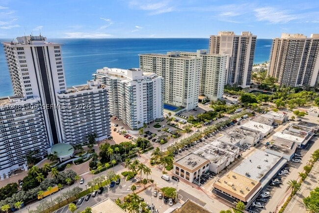Building Photo - 3430 Galt Ocean Dr