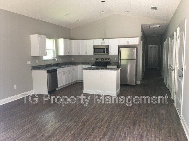 Foto del edificio - 7721 Old Kings Rd