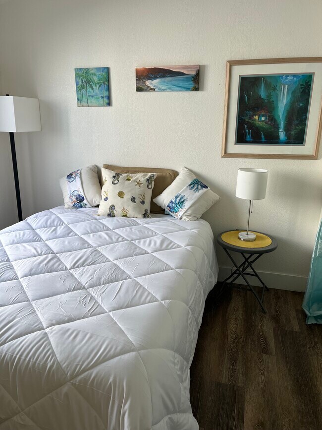 Foto del edificio - 21851 Newland St