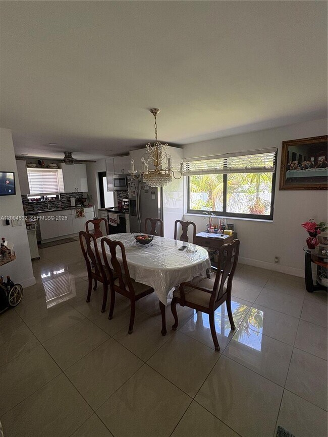 Foto del edificio - 8581 SW 29th St