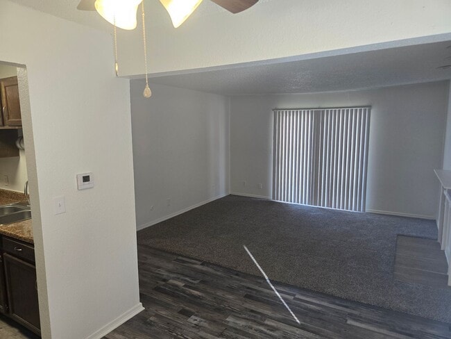 Interior Photo - The Villas On Rock